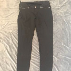 Black skinny pants